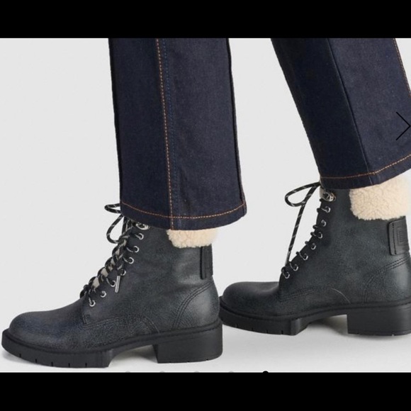 Coach Boot - Picture 2 of 5